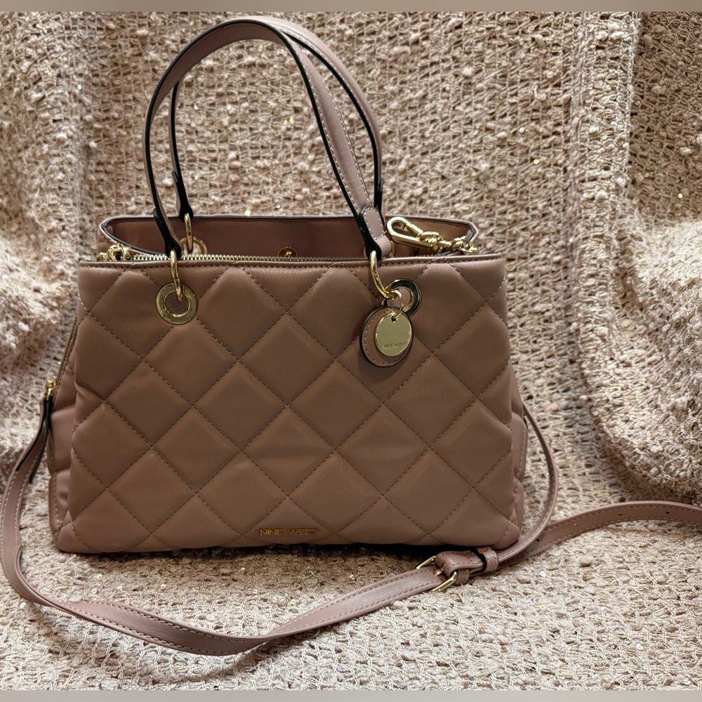 Nine West Handbag - Picture 1 of 9